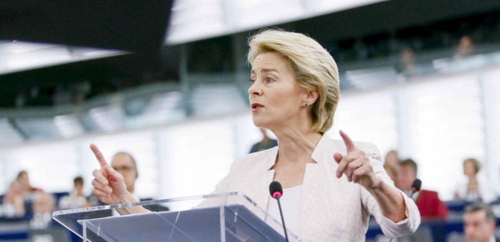 Φον ντερ Λάιεν: Ζήτησε Ένωση Σερβικών Δήμων από την Πρίστινα και αναγνώριση της ανεξαρτησίας του Κοσόβου από το Βελιγράδι