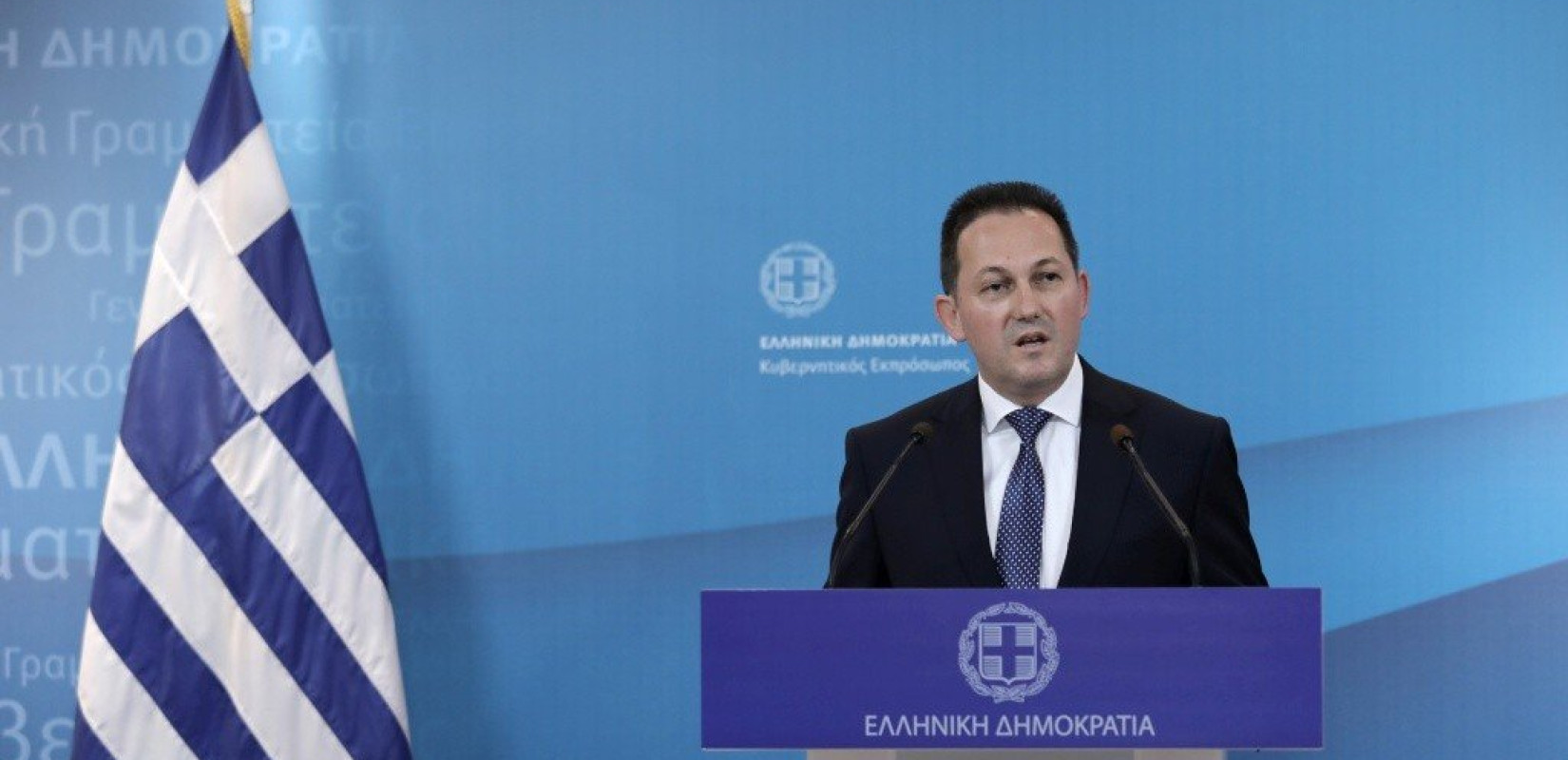 Αποφασισμένη να προχωρήσει η κυβέρνηση στην κατασκευή κλειστών δομών