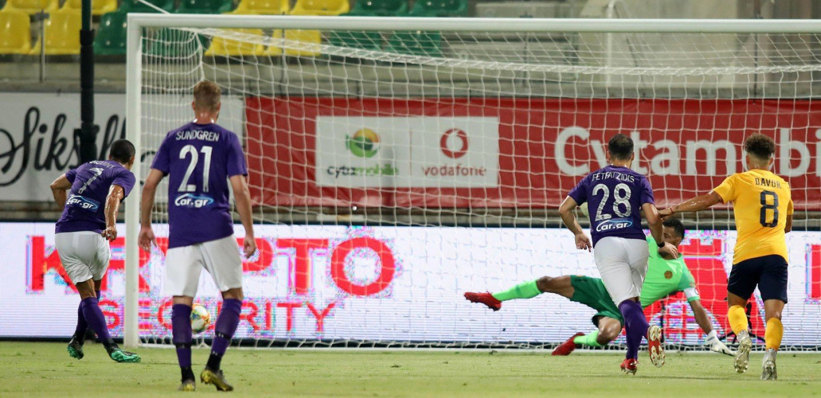 Πρόκριση από τα έντεκα μέτρα για τον Ευρωπαίο Άρη (videos)