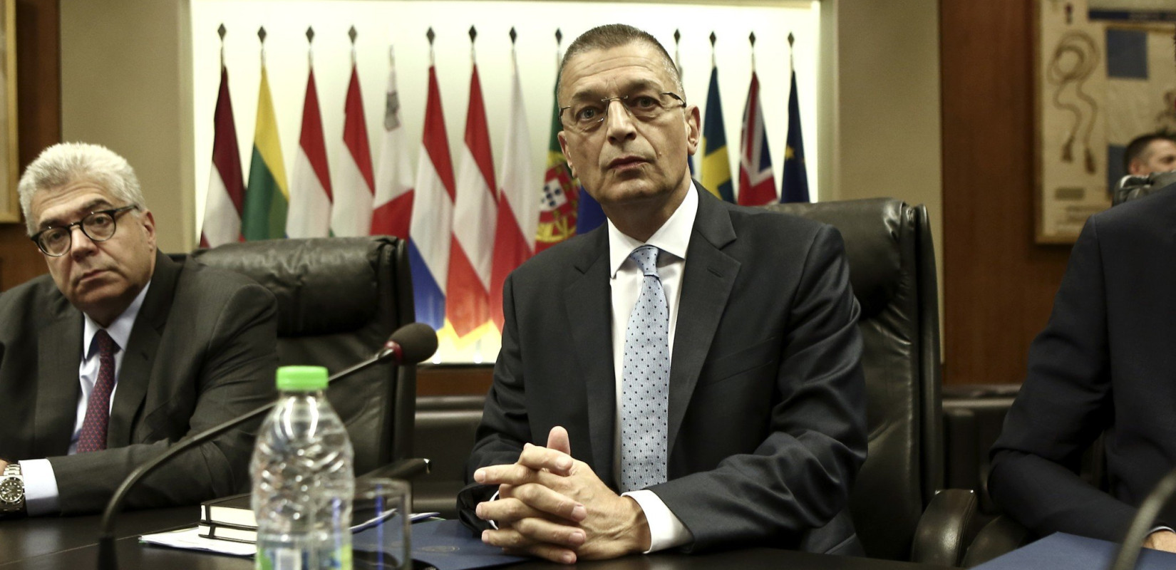 Σε 24 ερευνητικά προγράμματα συμμετέχει το υπουργείο Εθνικής Άμυνας