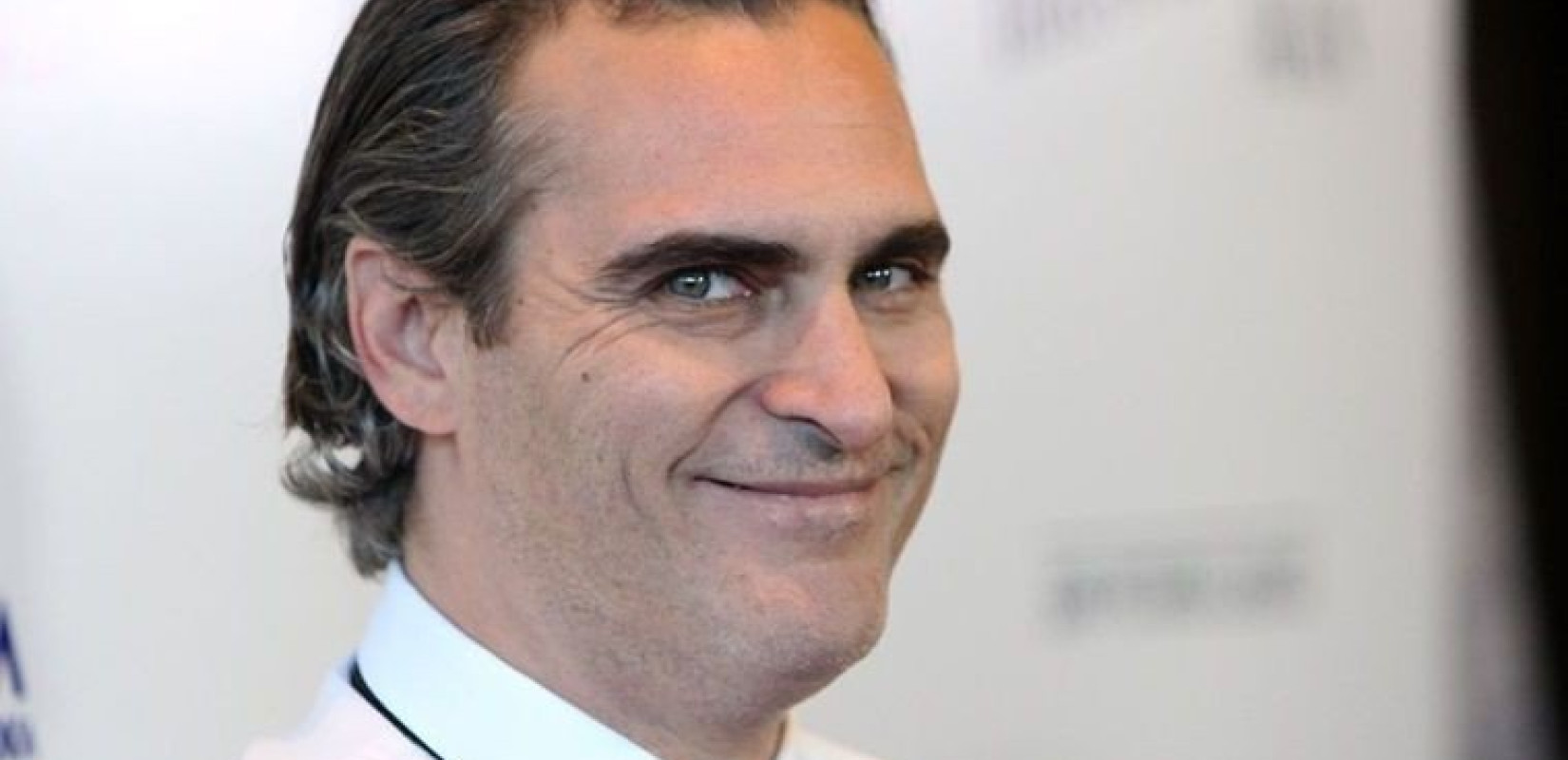 Πλώρη για τα Όσκαρ βάζει ο Χοακίν Φοίνιξ