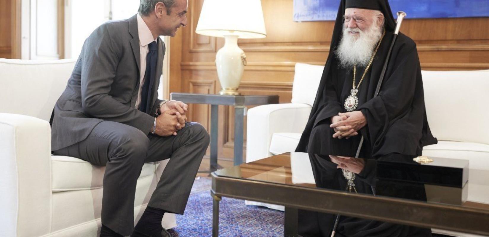 Για τις σχέσεις Εκκλησίας - Κράτους συζήτησαν Μητσοτάκης - Ιερώνυμος