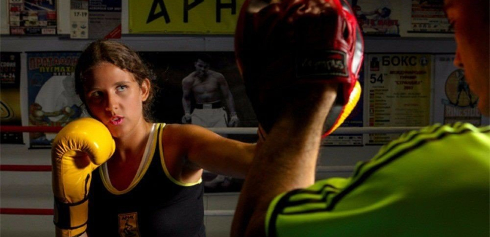 Στέλλα Κοντούλη: Μποξ, διοίκηση επιχειρήσεων, εθελοντισμός και δουλειά στη φάρμα (photos)