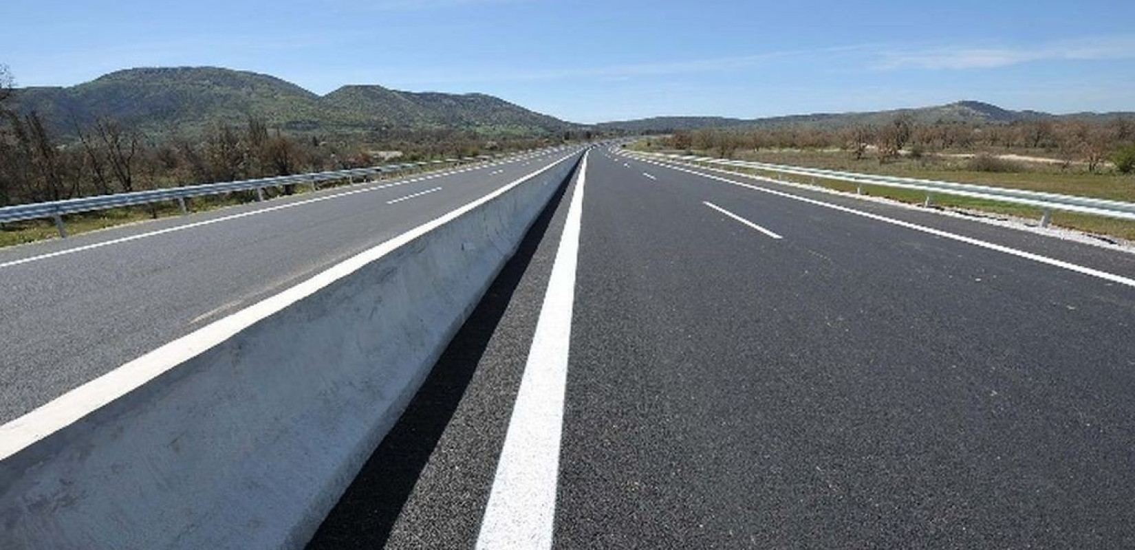 Ανοίγουν η ΠΑΘΕ στην Πιερία και η ΕΟ Λάρισας - Βόλου