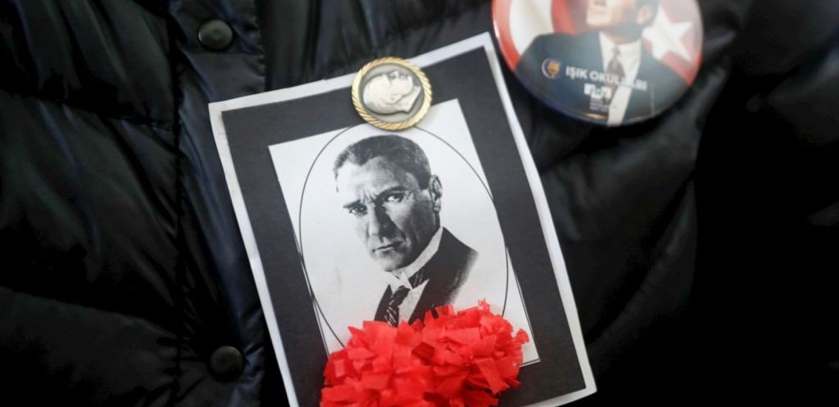 Η Κύπρος αποσύρει σχολικό βιβλίο αγγλικών που αναφέρει τον Κεμάλ Ατατούρκ ως τον μεγαλύτερο ήρωα της Τουρκίας