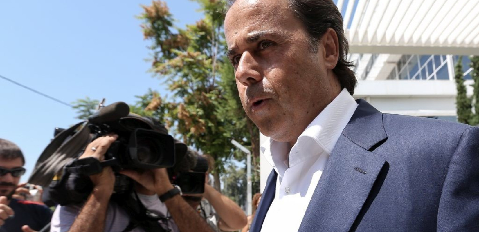 Βουλή: Στο αρχείο η υπόθεση Παπασταύρου