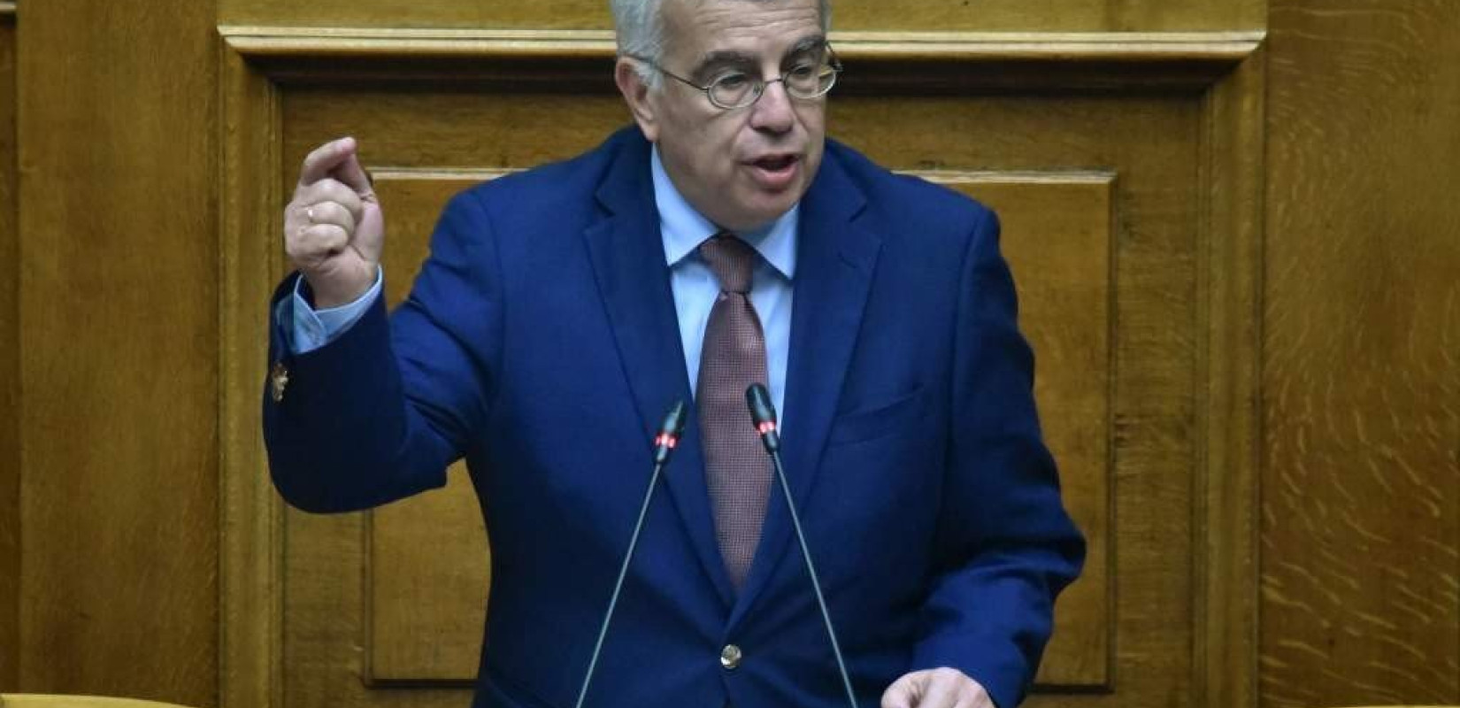 Στρ. Σιμόπουλος: "Τα πρωταθλήματα πρέπει να κερδίζονται μέσα στα γήπεδα"