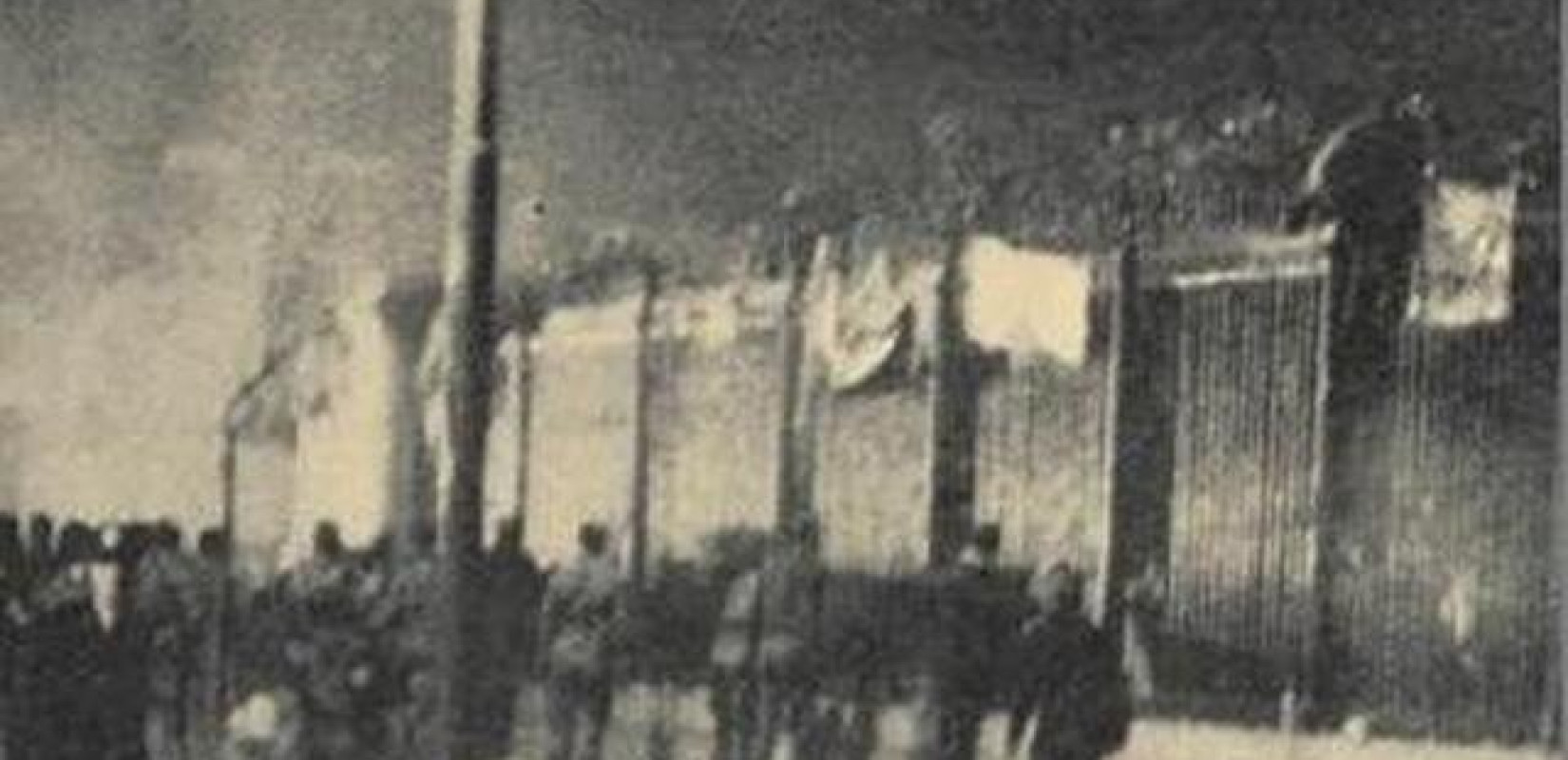  Πολυτεχνείο: «Όλη νύχτα εδώ»…