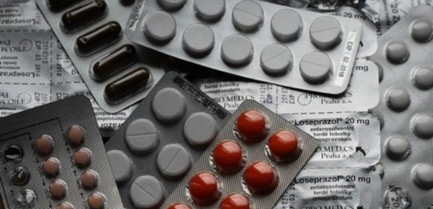 Τεράστιες ελλείψεις στα αντιβιοτικά για τον στρεπτόκοκκο - «Δώρον - άδωρον η προμήθεια strep test από τα φαρμακεία» (βίντεο)