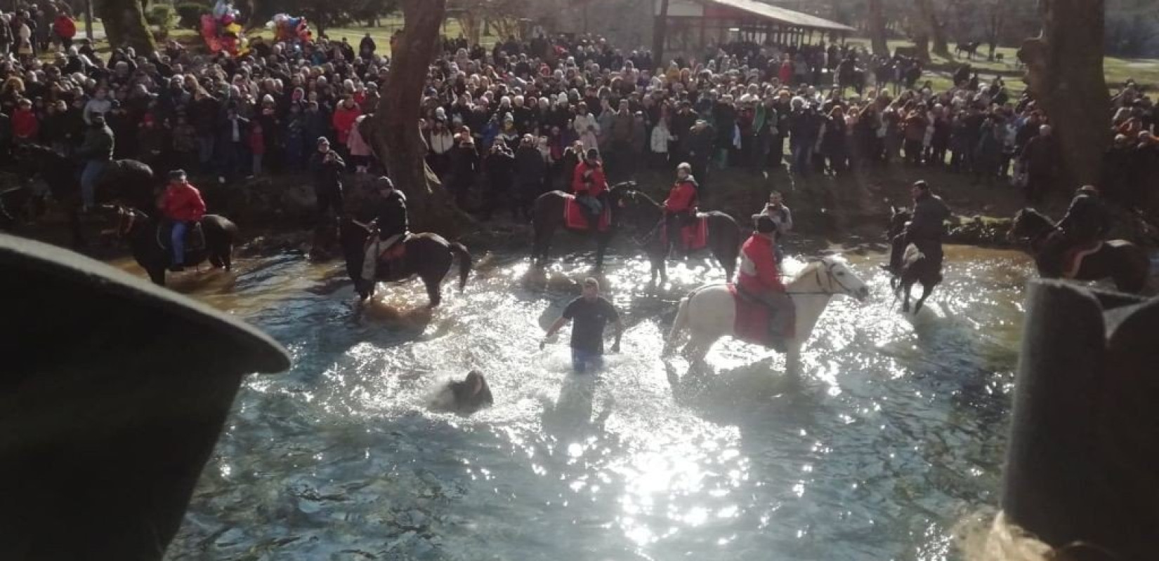 Με λαμπρότητα ο εορτασμός των Θεοφανείων στη Νάουσα