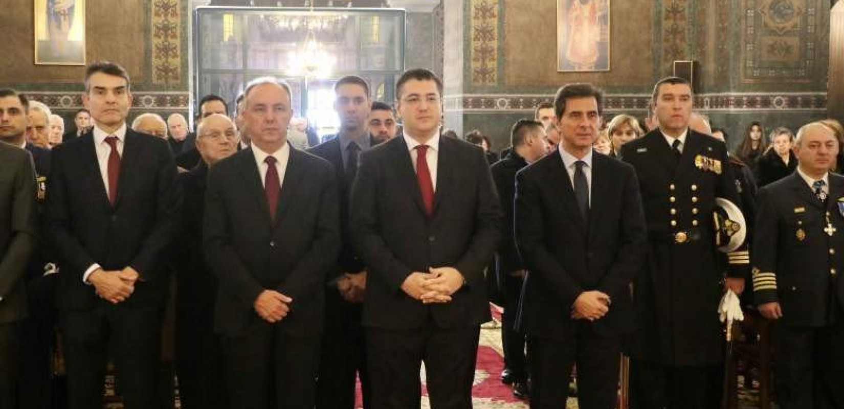 Α. Τζιτζικώστας: Το νέο έτος να αποτελέσει την αρχή για μια νέα περίοδο ευημερίας, ασφάλειας και δημιουργίας