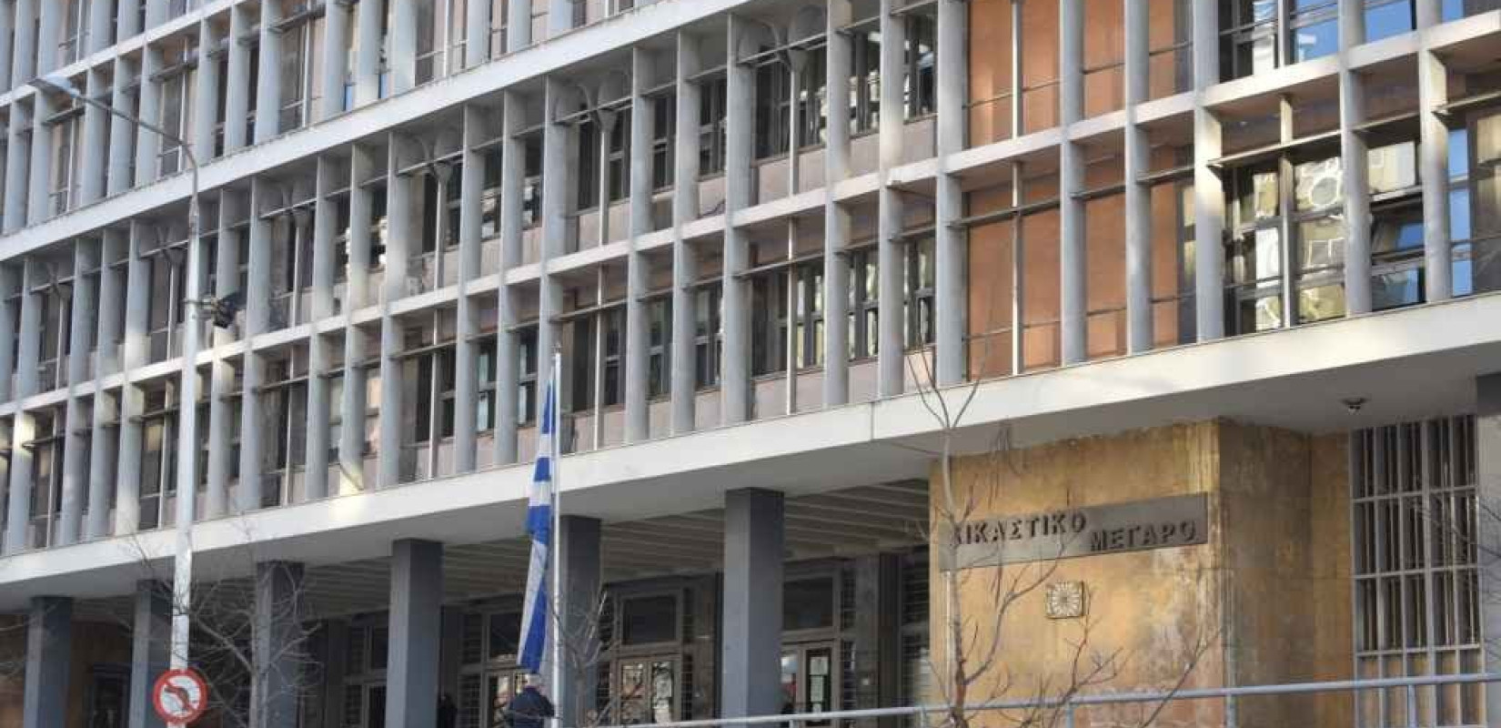 Κακουργηματική δίωξη στον 28χρονο που εξέδιδε 24χρονη στη Θεσσαλονίκη