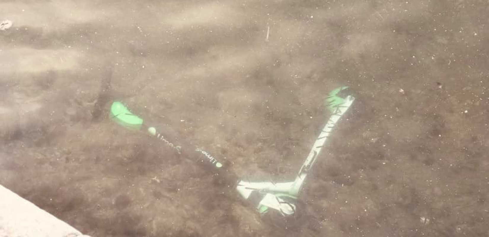 Θεσσαλονίκη: Βρέθηκαν έξι ηλεκτρικά πατίνια  σε απόσταση 25 μέτρων στον βυθό του Θερμαϊκού (βίντεο)