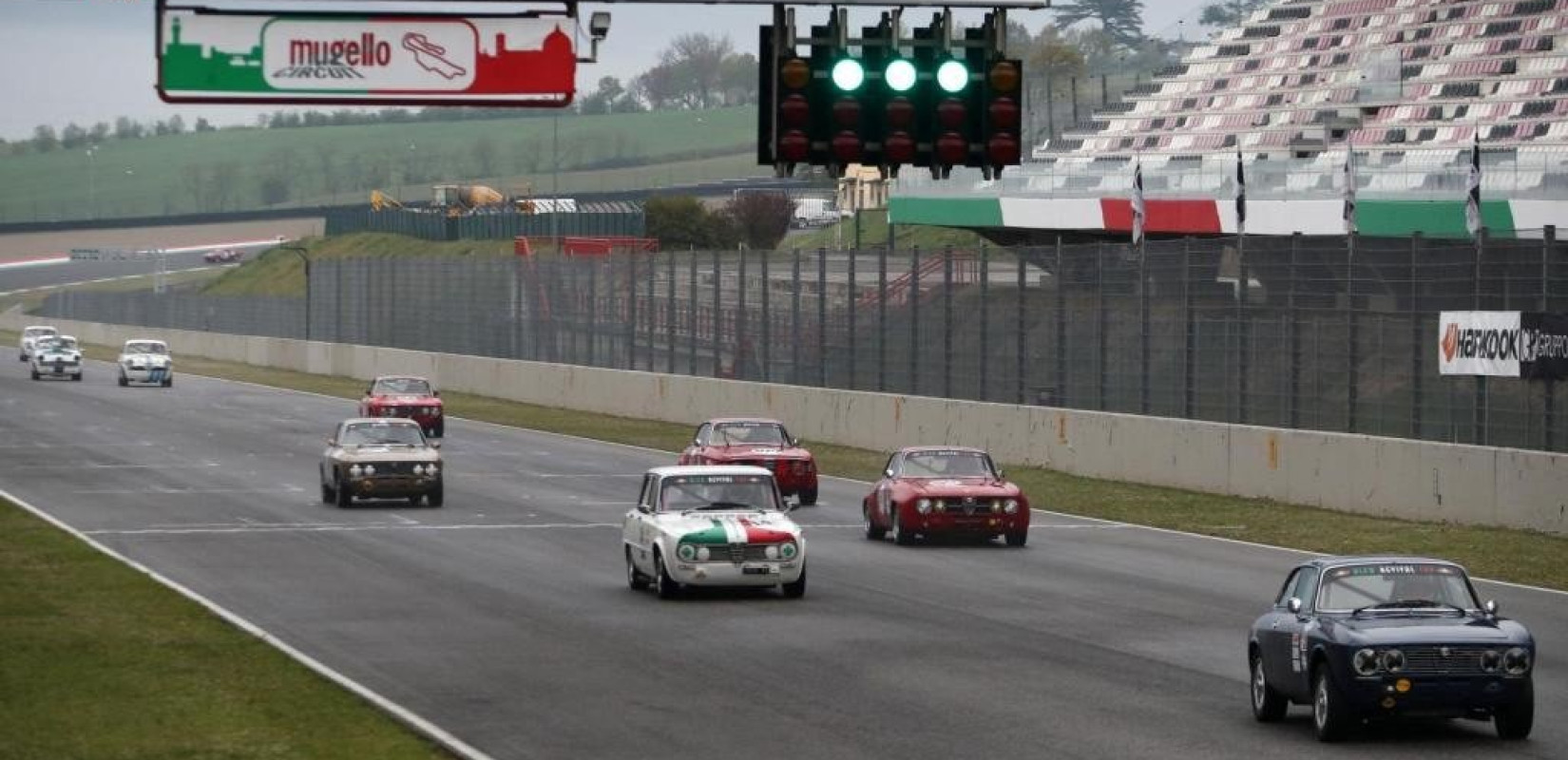 Δεκαεννιάχρονη θα εκπροσωπήσει την Ελλάδα σε ευρωπαϊκούς αγώνες κλασικού αυτοκινήτου