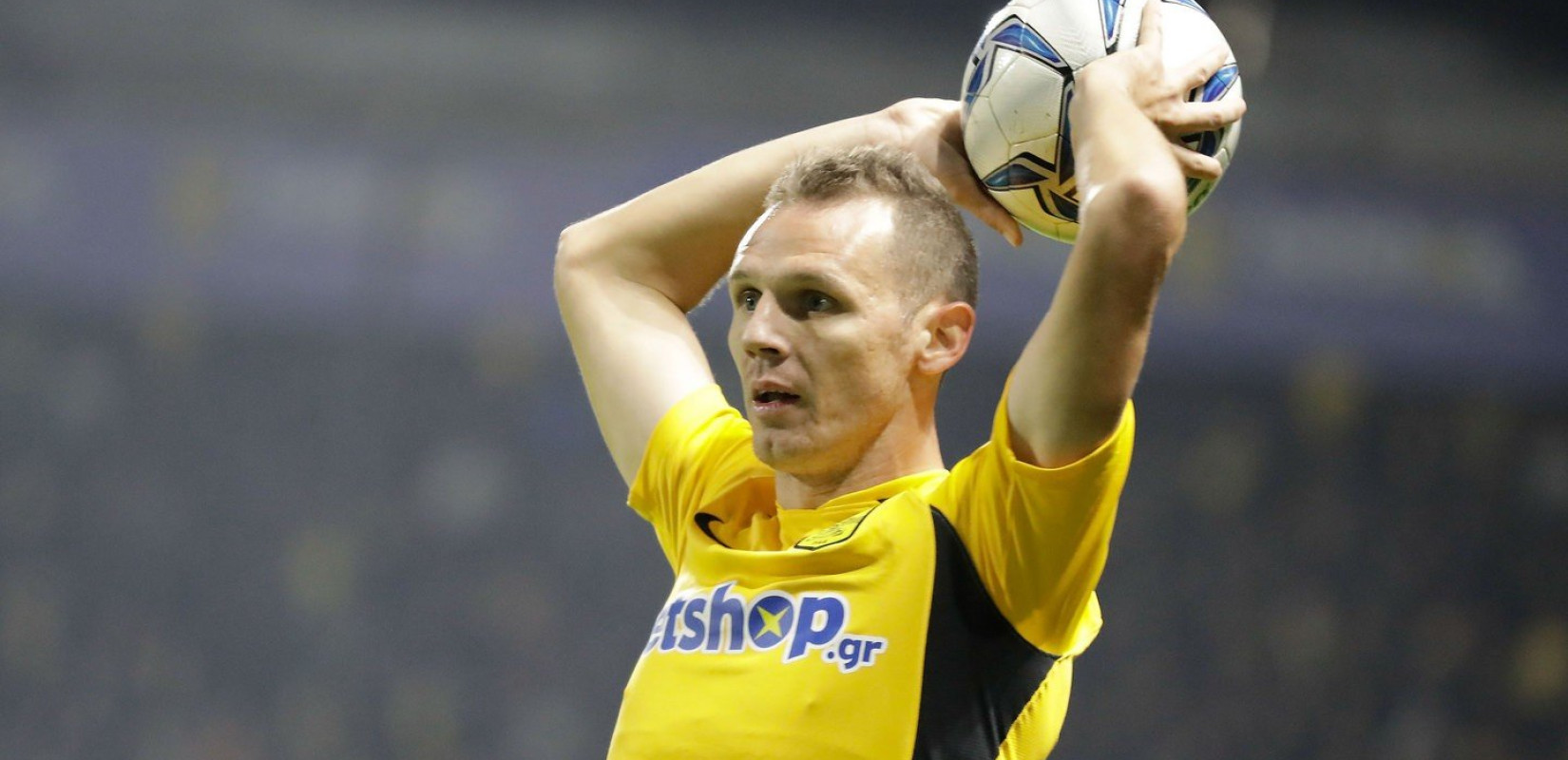 Κόρχουτ: "Να παίξουμε στον τελικό μπροστά στον κόσμο μας"