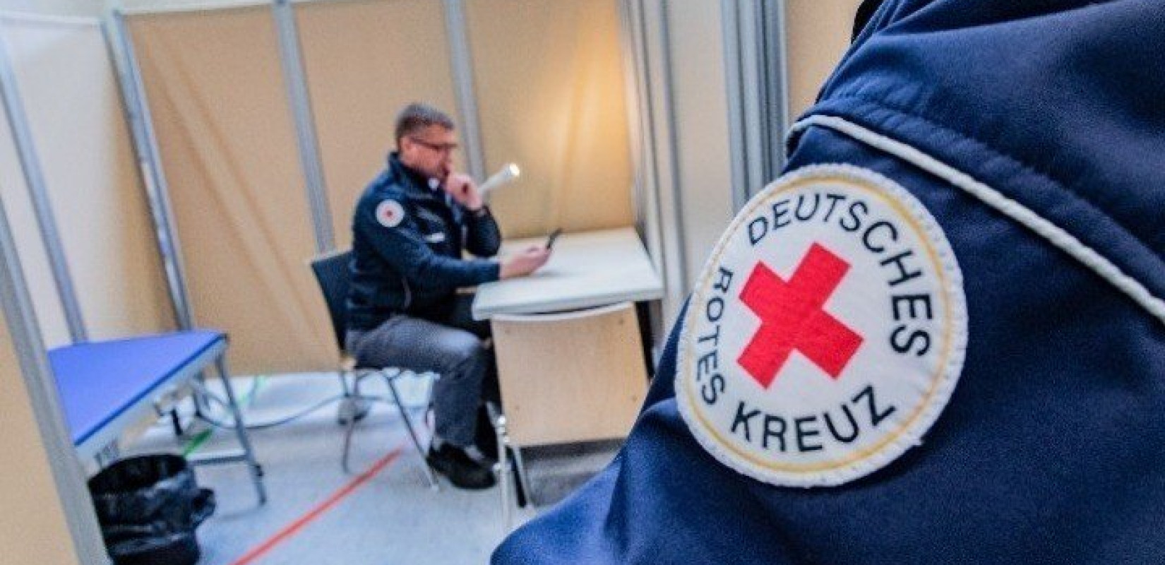 Γερμανός υπουργός υγείας: Νέο πανδημικό κύμα το φθινόπωρο - Τον Σεπτέμβριο τα προσαρμοσμένα εμβόλια