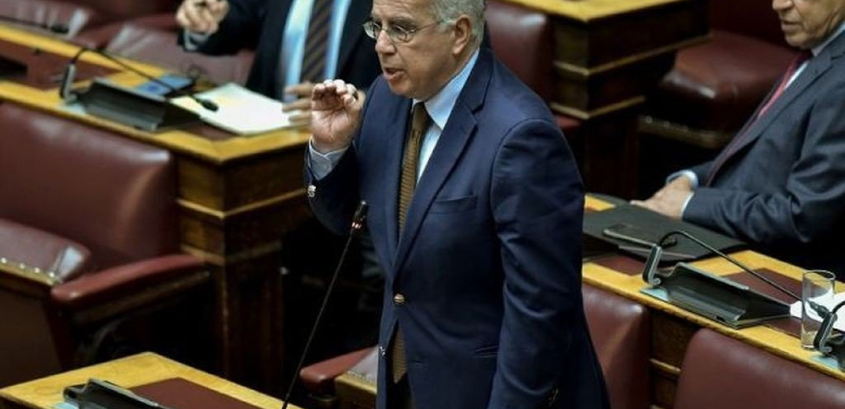 Σιμόπουλος: Ποιοι και γιατί πολεμούν τη Λίνα Μενδώνη