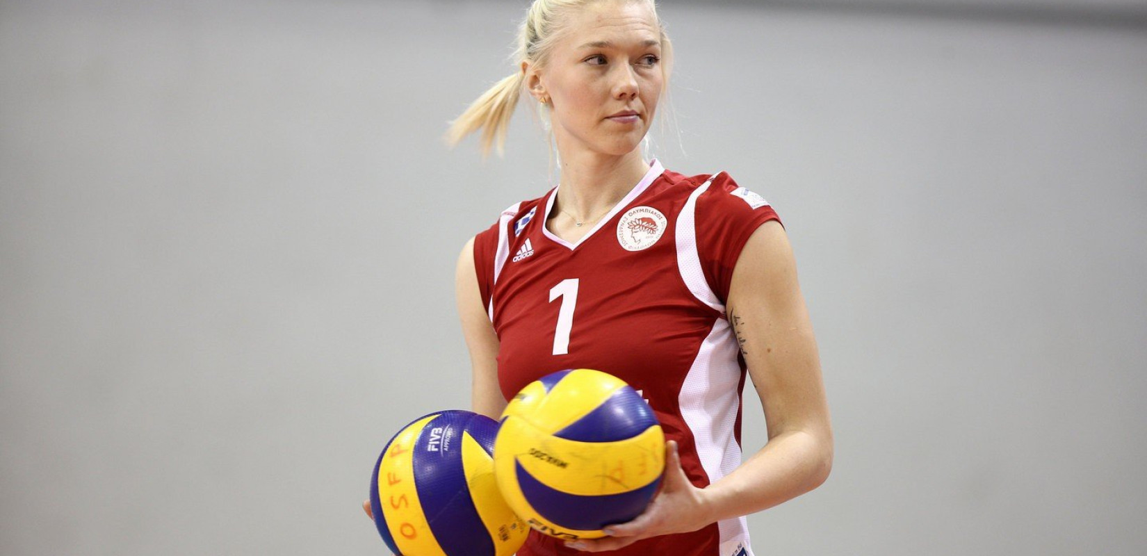 Μένουμε σπίτι: Ασκήσεις γυμναστικής από τη βολεϊμπολίστρια Κατερίνα Γιώτα (video)