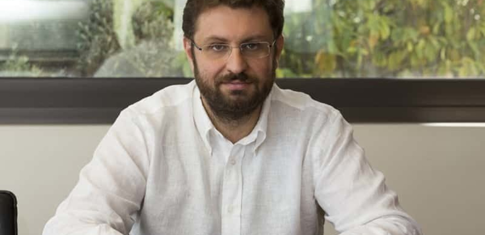 Και ο βουλευτής του ΣΥΡΙΖΑ, Κώστας Ζαχαριάδης "μένει σπίτι" (Βιντ.)