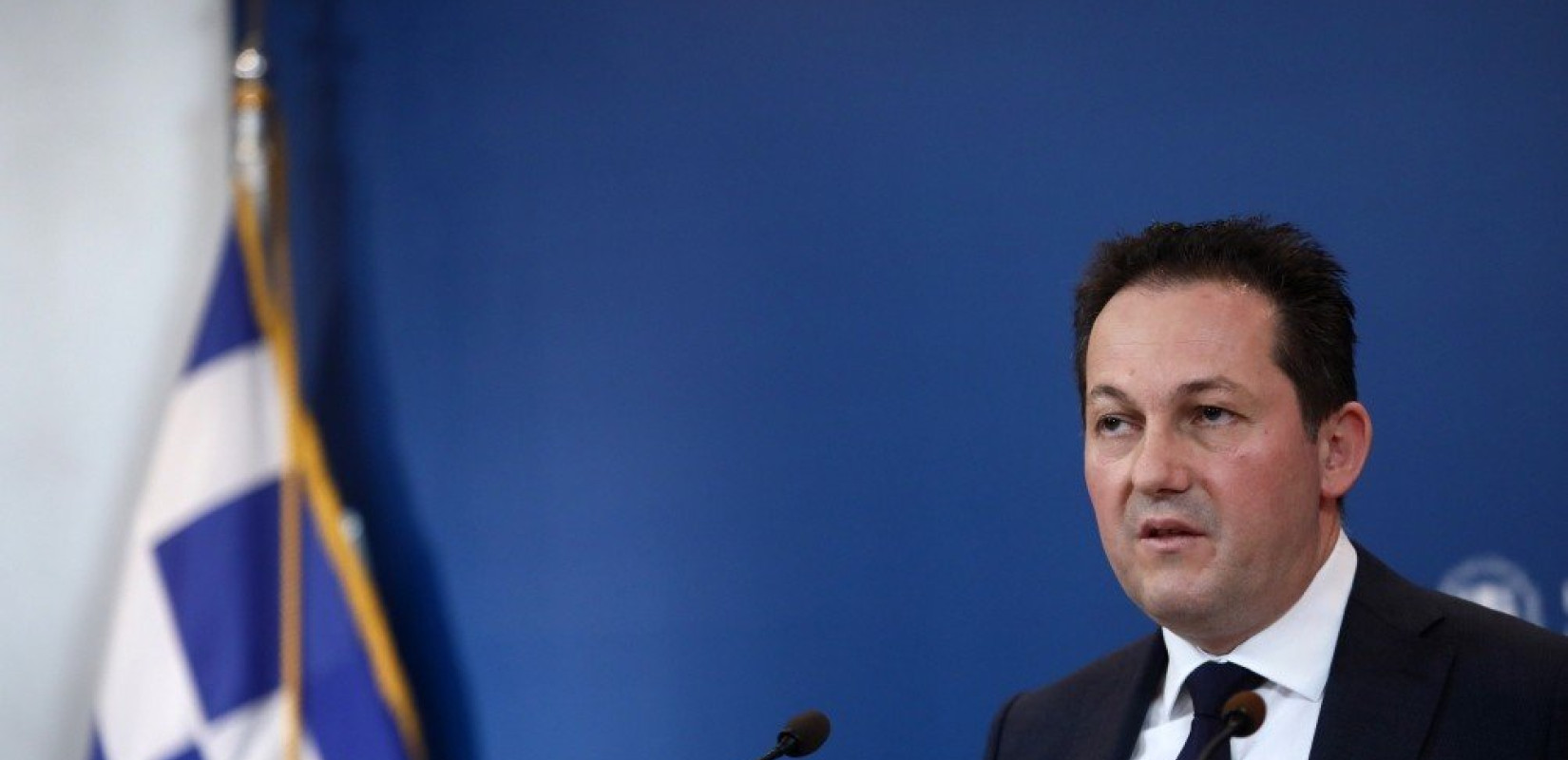 Πέτσας για αφίξεις τουριστών: Ξεκινάμε με προσοχή, είμαστε έτοιμοι