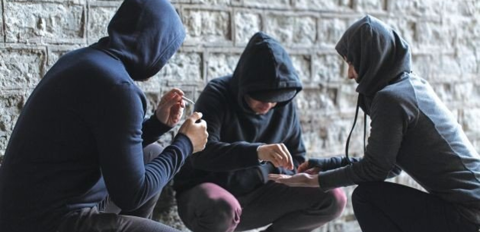 Θεσσαλονίκη: Χειροπέδες σε νεαρό με ποσότητες κάνναβης στην Ευαγγελίστρια