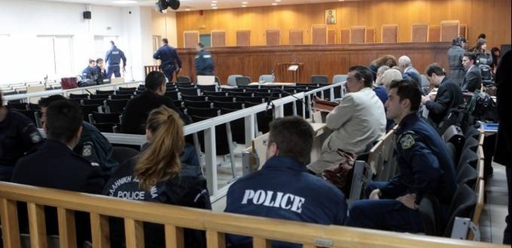 Καθημερινές συνεδριάσεις ζητά η πολιτική αγωγή στη δίκη της Χρυσής Αυγής