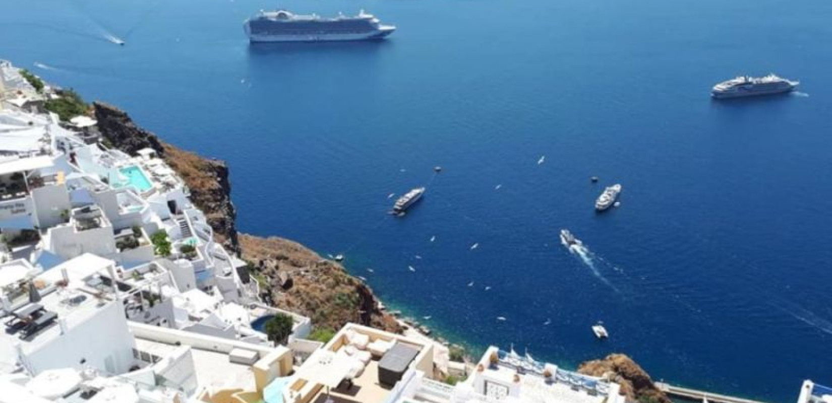 Επιχείρηση «Κρουαζιέρα θα σε πάω» από την ΑΑΔΕ: Φοροδιαφυγή σε ημερόπλοια της Σαντορίνης