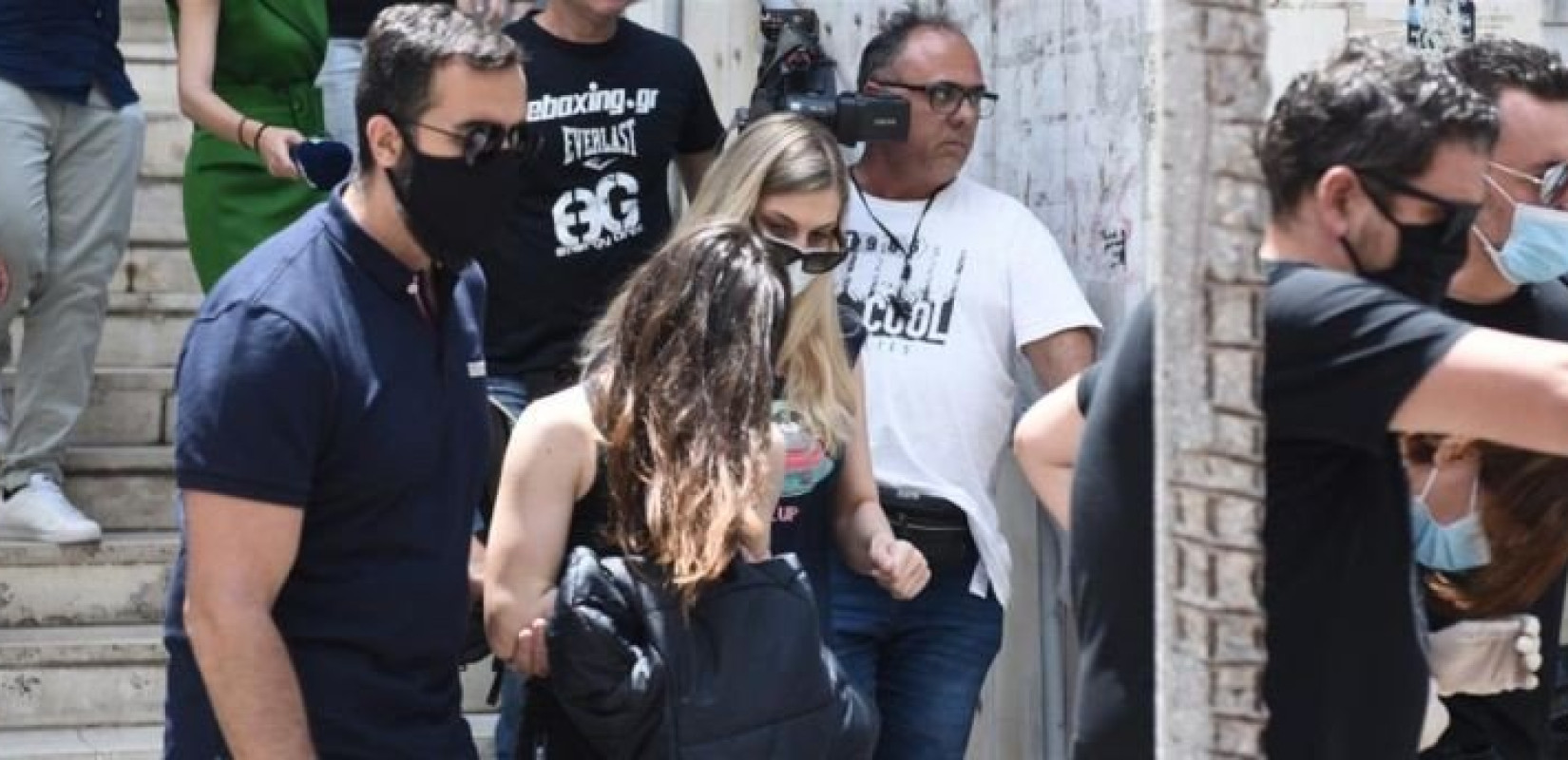 Δολοφονία στον Εύοσμο: Η μητέρα "δεν συμμετείχε στις μαχαιριές" (βίντεο)