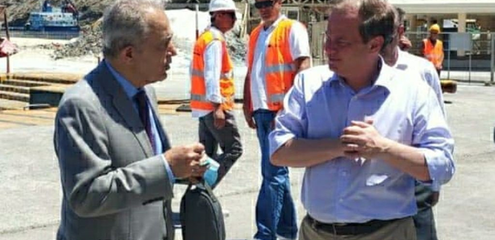 Έτοιμη η νέα προβλήτα της Σαντορίνης μέχρι τον Δεκέμβριο Έτοιμη η νέα προβλήτα της Σαντορίνης μέχρι τον Δεκέμβριο