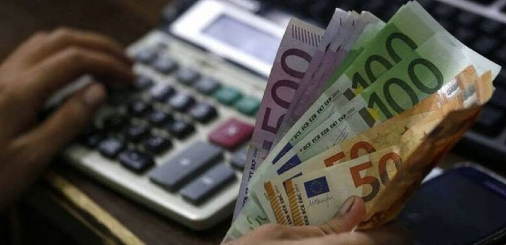 «Αποκαλυπτήρια» για τη φορολογία ελευθέρων επαγγελματιών - Ποιες διορθώσεις εξετάζουν (βίντεο)