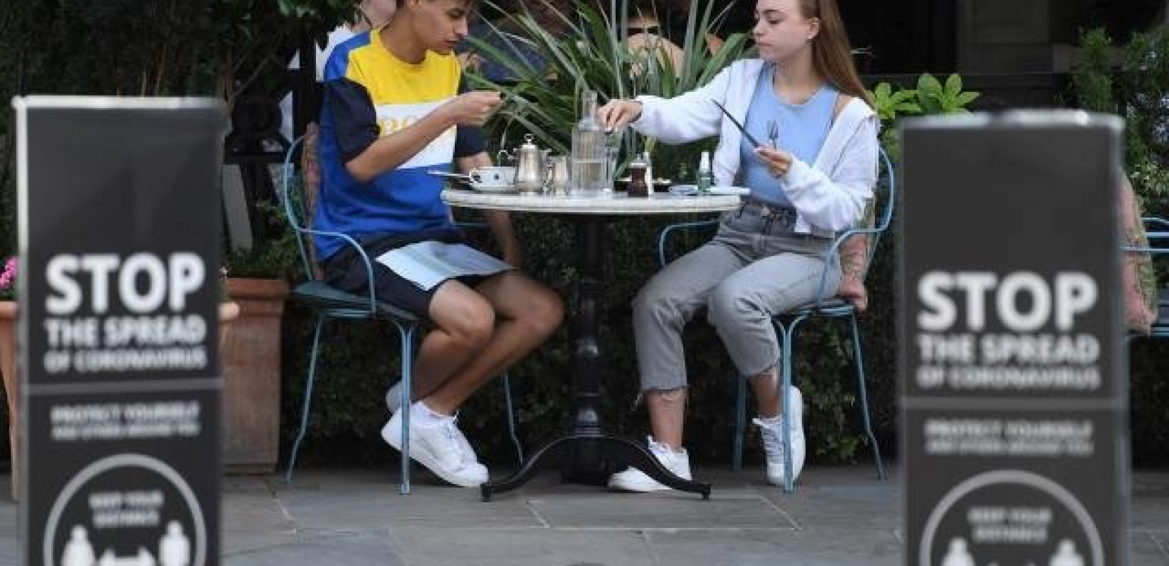 «Σφίγγει» η καραντίνα στη βορειοδυτική Αγγλία