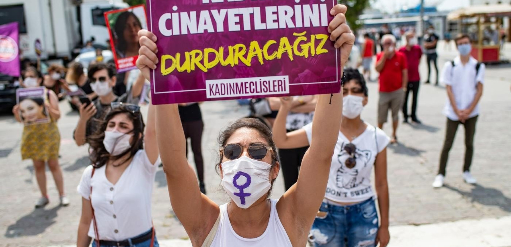 Τουρκία: Αποφασισμένες να υπερασπιστούν τη Σύμβαση της Κωνσταντινούπολης κατά της ενδοοικογενειακής βίας οι γυναίκες