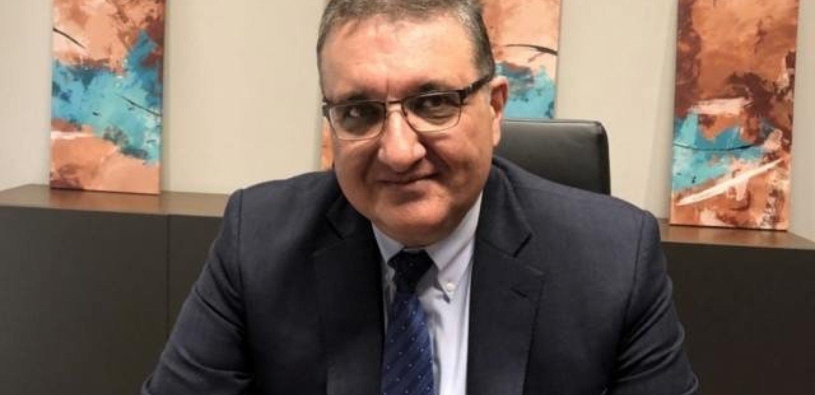 Α. Εξαδάκτυλος: "Ίσως το δεύτερο κύμα να είναι φονικότερο του πρώτου" 