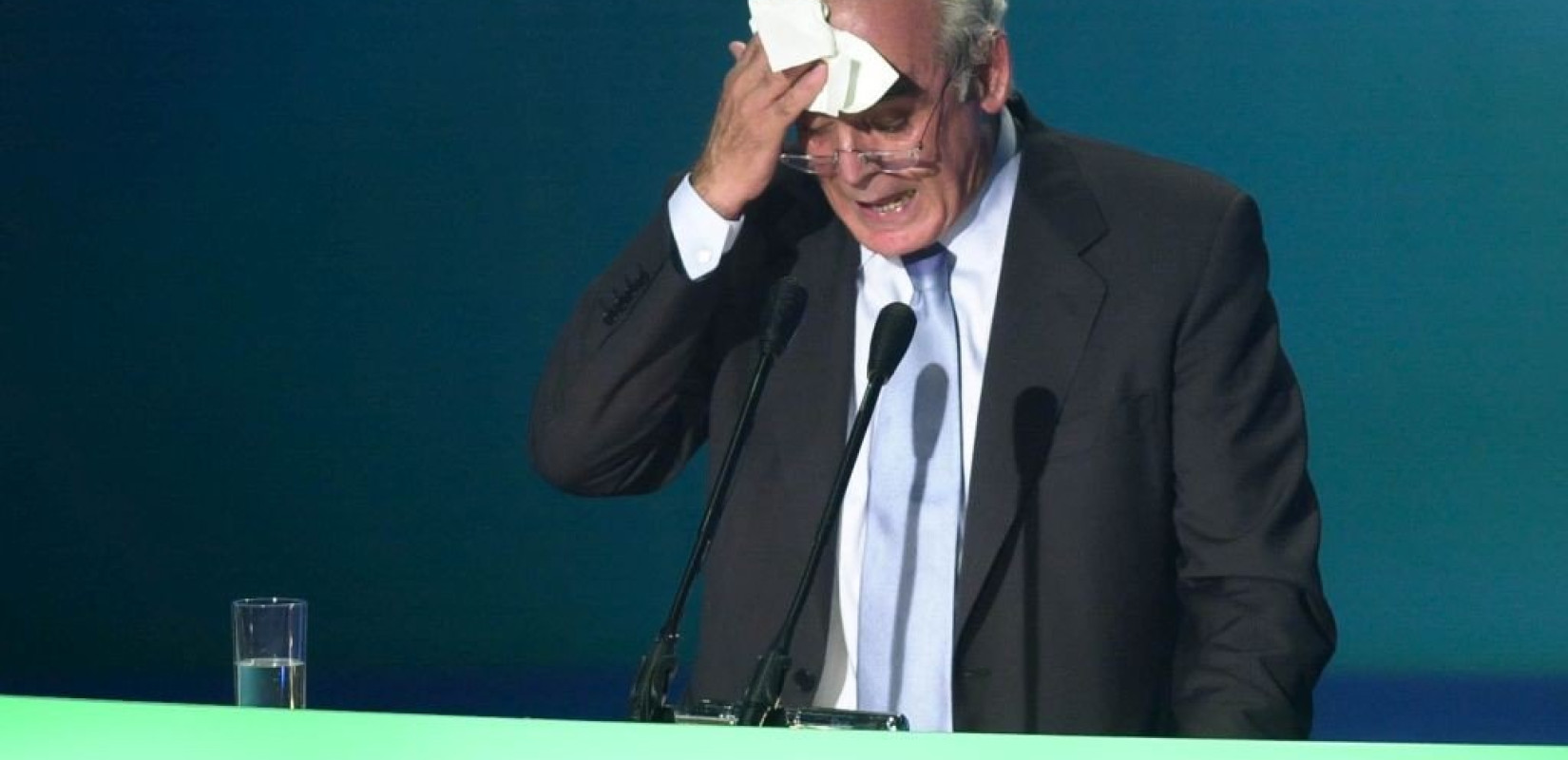 «Πολλοί θα χάσουν τον ύπνο τους» με τις διαθήκες του Α. Τσοχατζόπουλου λέει ο συνήγορος της Β. Σταμάτη (βίντεο)