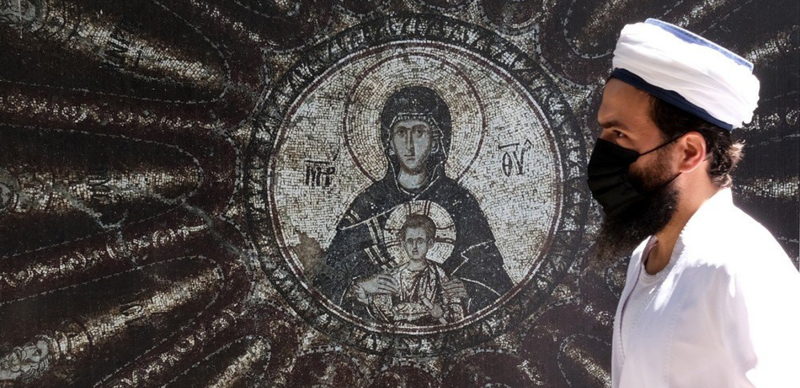 Ο Σύλλογος Ελλήνων Αρχαιολόγων απαντά για τη μετατροπή της Μονής της Χώρας σε τέμενος