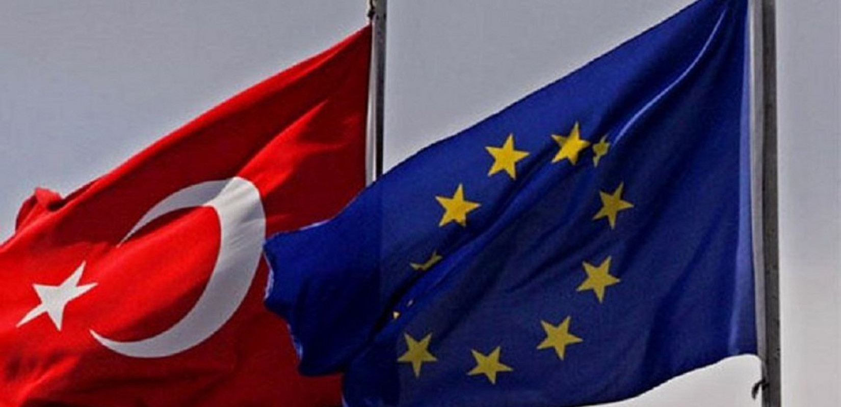 Το Συμβούλιο της Ευρώπης ανησυχεί για το νομοσχέδιο του Ερντογάν για την... παραπληροφόρηση