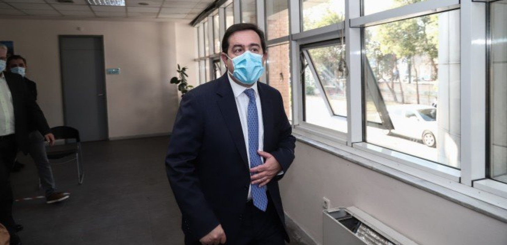 Επίσκεψη Μηταράκη στις δομές φιλοξενίας Αλεξάνδρειας, Βέροιας και Κάτω Μηλιά