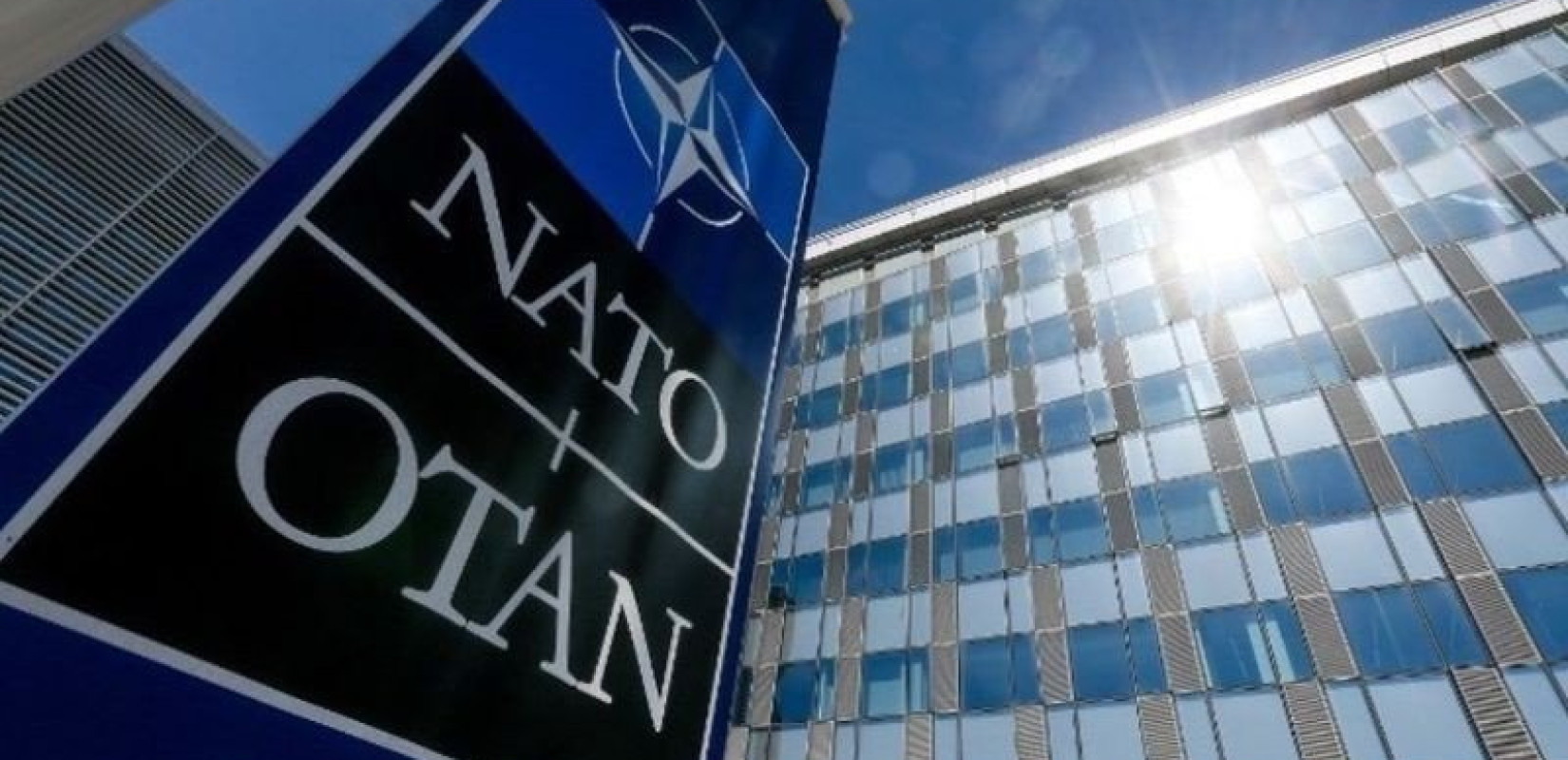 ΝΑΤΟ: «Κανένα σχέδιο» για αποστολή στρατευμάτων μάχης στην Ουκρανία