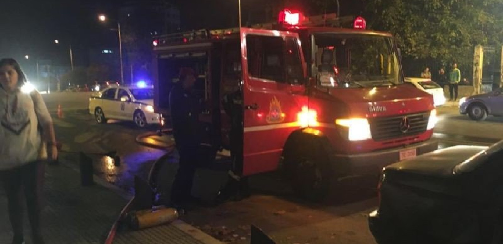 Στις φλόγες επιχείρηση στο Διδυμότειχο