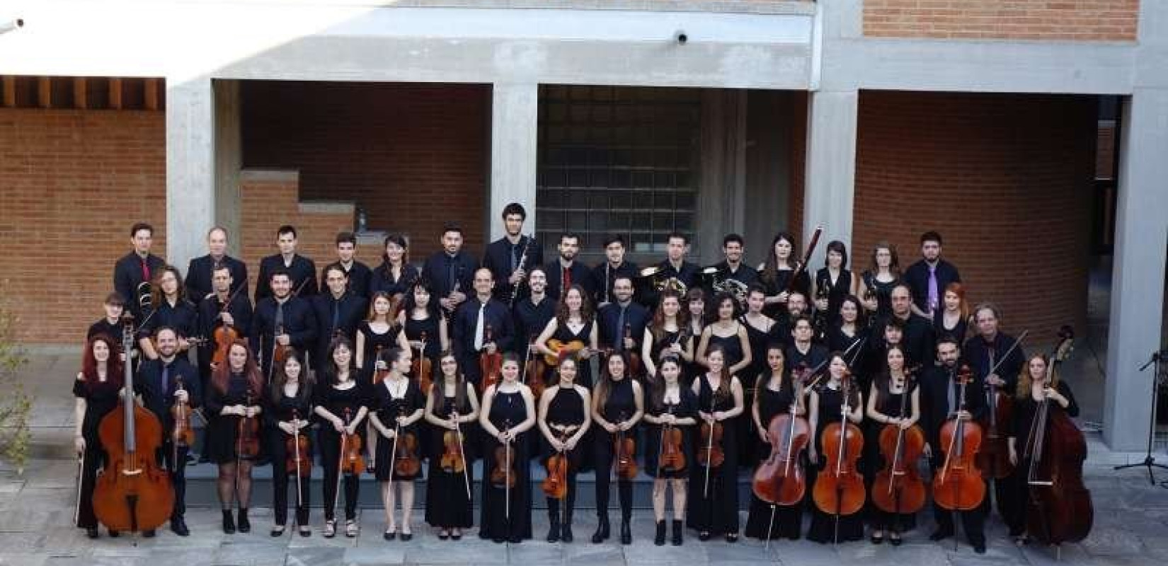 Περισσότεροι από 100 νέοι μουσικοί από τη Γερμανία και την Ελλάδα συναντώνται επί σκηνής