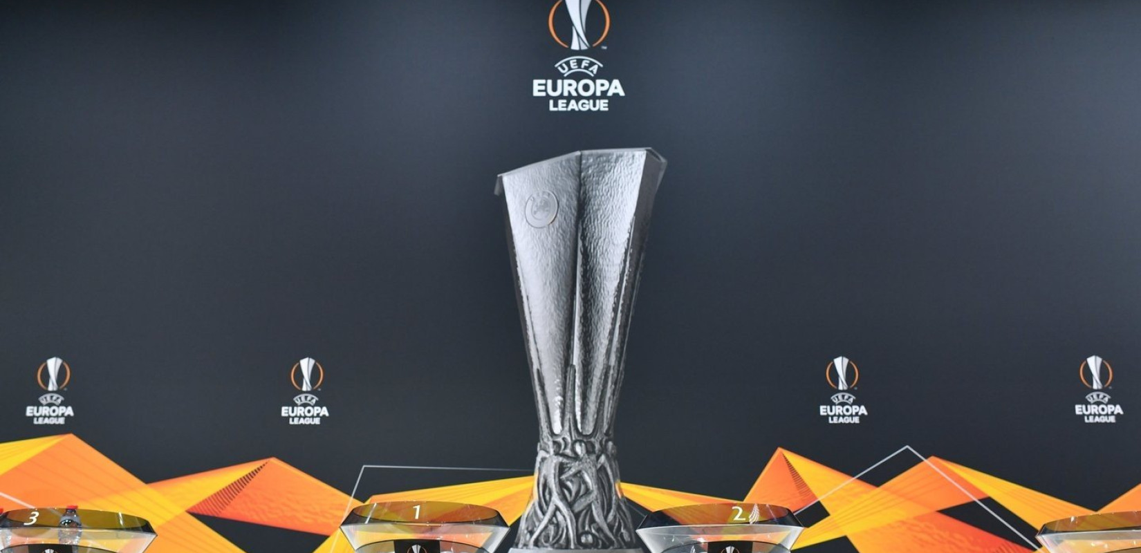 Europa League: Στην Πράγα ο Παναθηναϊκός, στον Πειραιά ο Ολυμπιακός