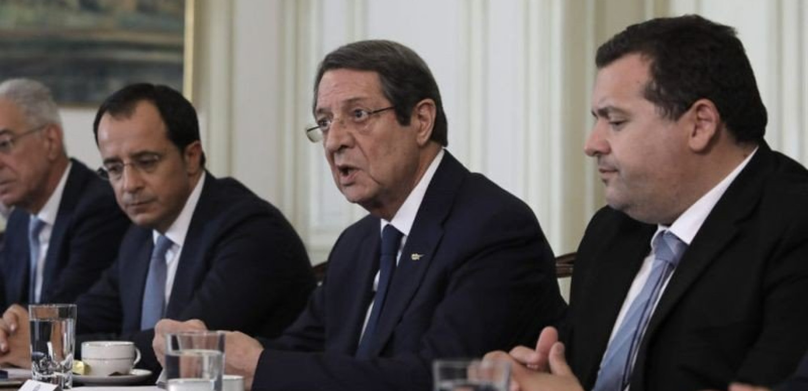 Πολιτική κρίση στην Κύπρο μετά την καταψήφιση του προϋπολογισμού