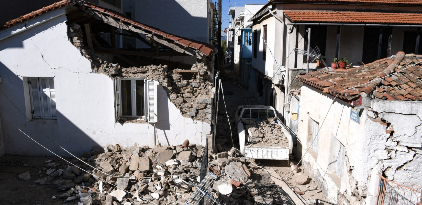 Σε κατάσταση έκτακτης ανάγκης οι Δήμοι Ανατολικής και Δυτικής Σάμου 