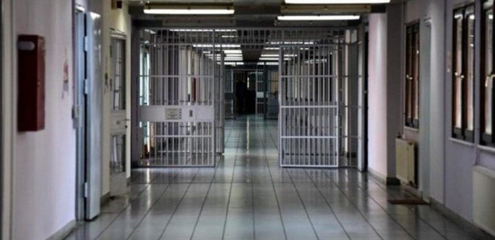 Θεσσαλονίκη: Στη φυλακή δύο από τους τρεις που άνοιγαν και ξάφριζαν σπίτια με «πασπαρτού» κλειδιά