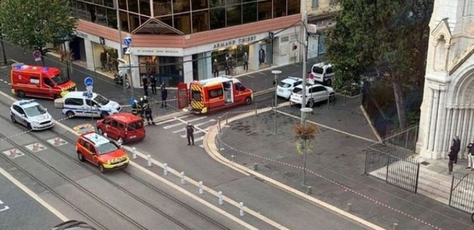 Γαλλία -Νίκαια: Στον τόπο της επίθεσης μεταβαίνει ο Μακρόν