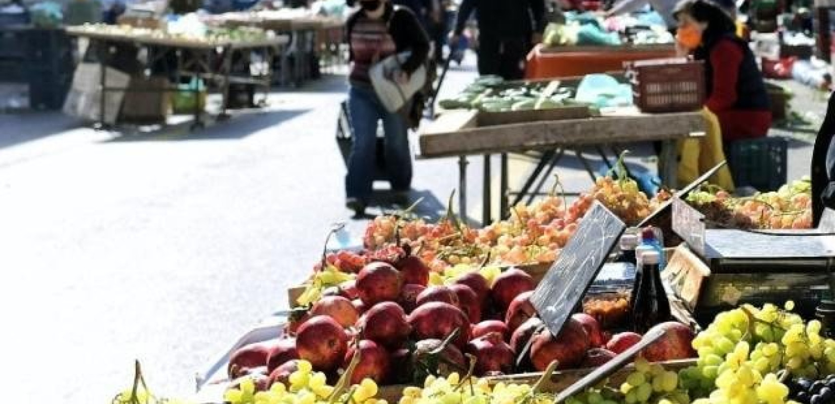 Σε δημόσια διαβούλευση το σχέδιο νόμου για τις λαϊκές αγορές και το υπαίθριο εμπόριο