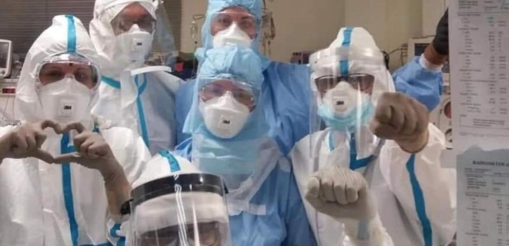 Χριστούγεννα στην κλινική covid-19: Υγειονομικοί είπαν τα κάλαντα σε ασθενείς (βίντεο)