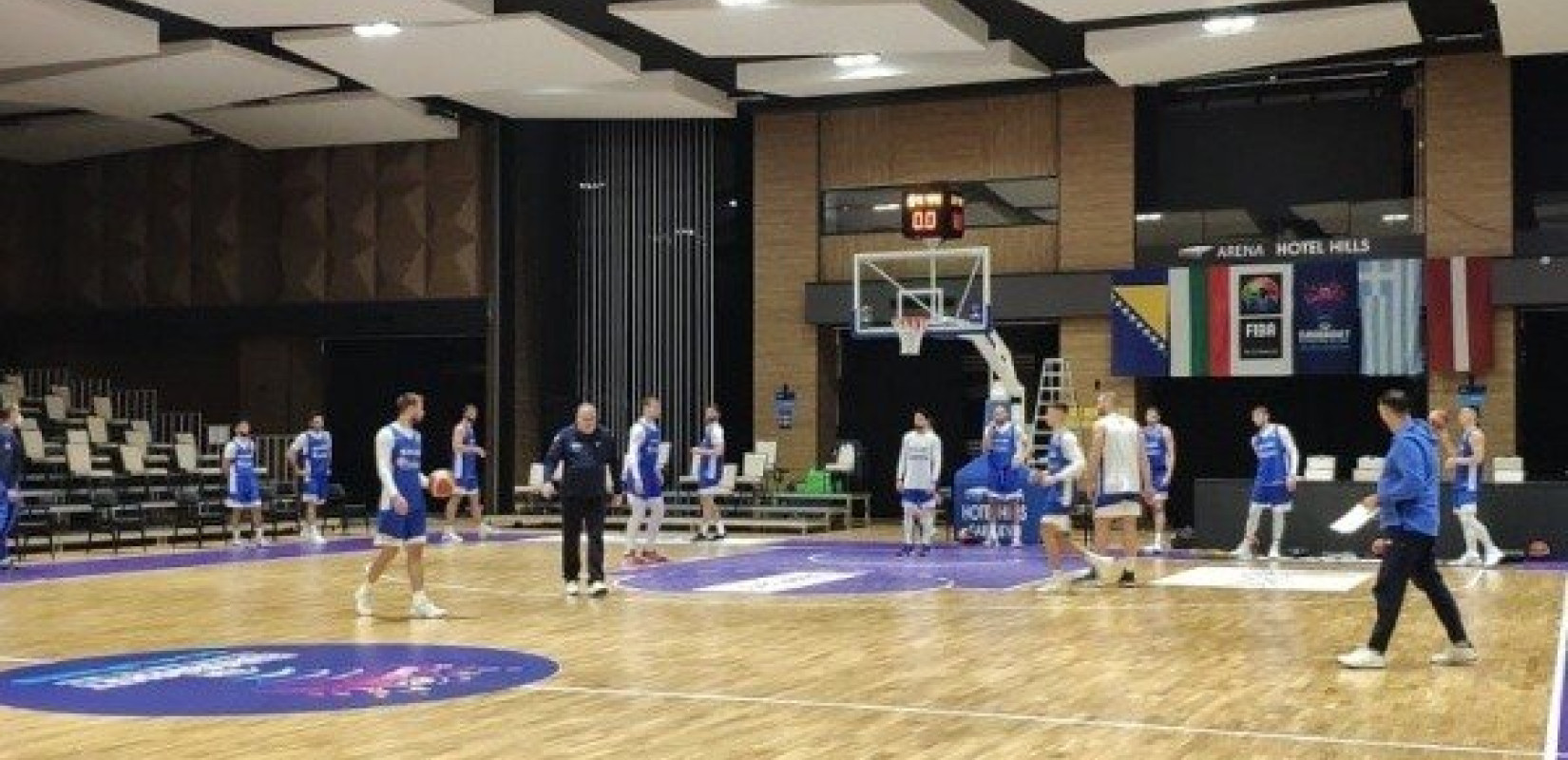 Εθνική ομάδα μπάσκετ: Από το δωμάτιο ως το γήπεδο, ένας... διάδρομος δρόμος (βίντεο)