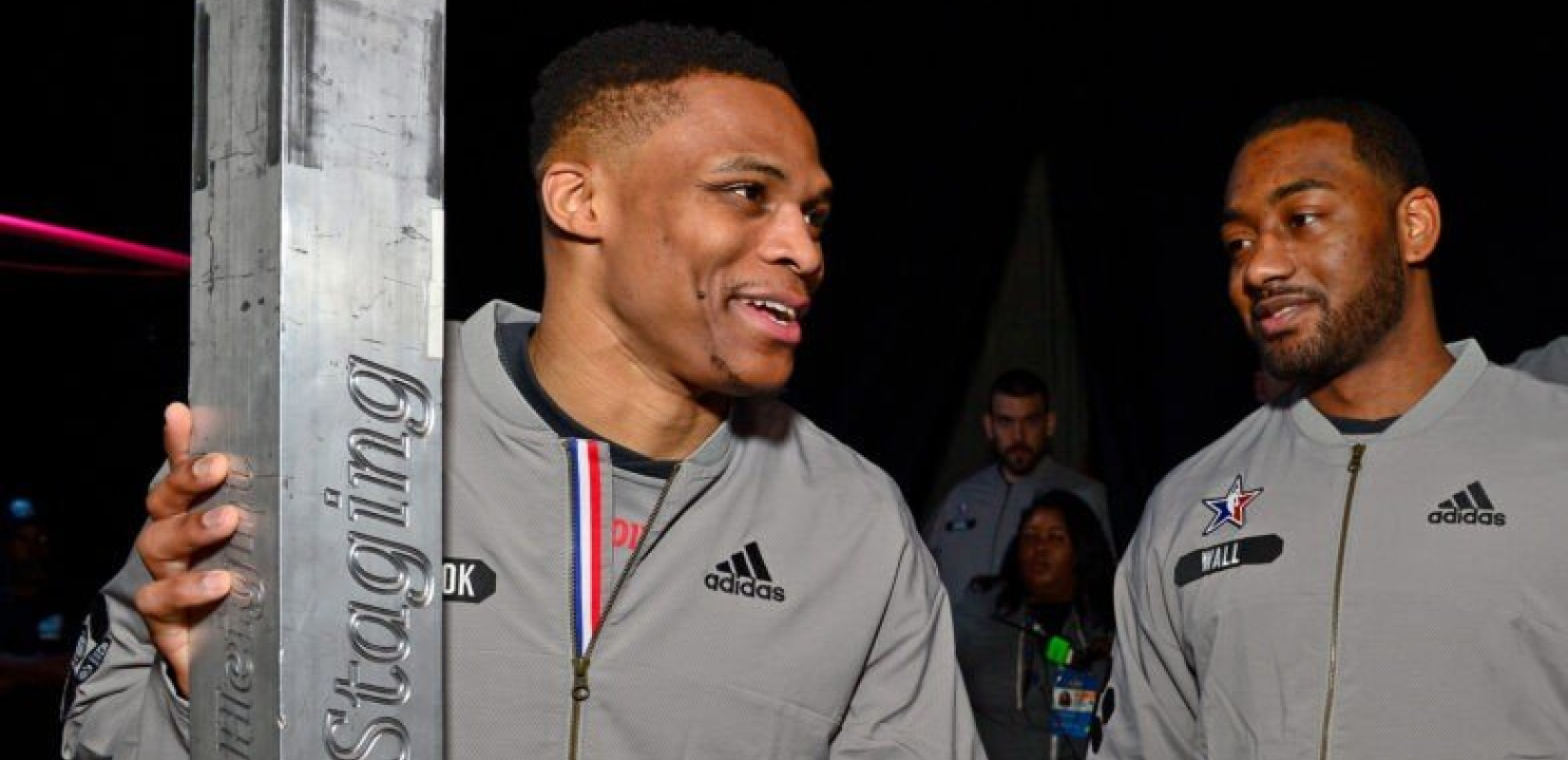 ΝΒΑ: Πυροδοτήθηκε η "βόμβα" με ανταλλαγή Ουέστμπρουκ και Ουόλ