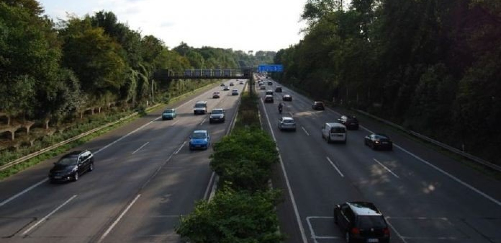 ΕΕ: Μειώθηκαν οι πωλήσεις αυτοκινήτων τον Αύγουστο ΕΕ: Μειώθηκαν οι πωλήσεις αυτοκινήτων τον Αύγουστο